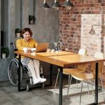 Người khuyết tật có thể thành công chức được không?