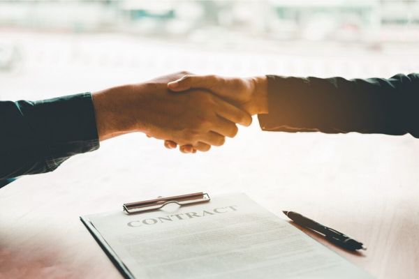 Ủy quyền nghĩa vụ tài chính