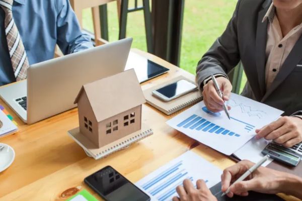 công chứng chia tách đất thừa kế