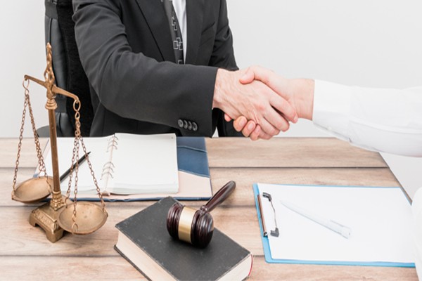 công chứng hợp đồng mua bán nhà đất qua ủy quyền