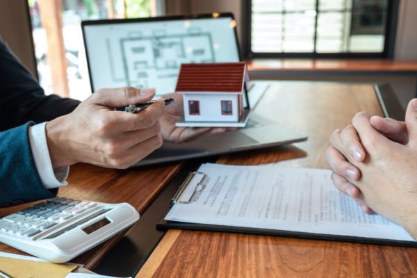 luật đất đai 2024 công chứng chia tách
