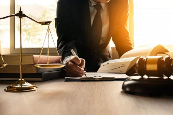 Công chứng thuê nhà không đăng ký tạm trú