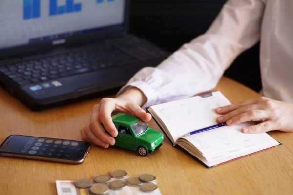 hợp đồng mua bán xe ô tô