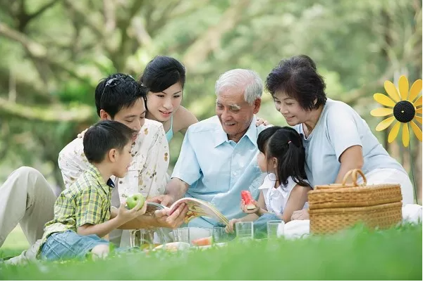 sống chung nhiều thế hệ