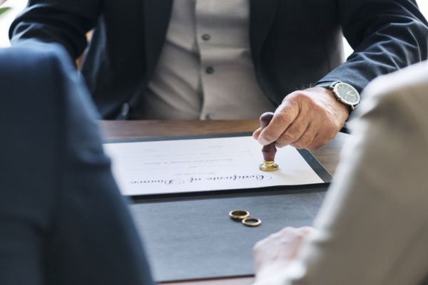 Hợp đồng thuê nhà không công chứng