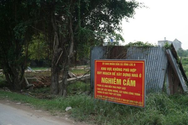 Ủy quyền trong giao dịch đất trong khu vực cấm xây dựng