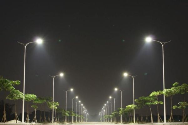 Ủy quyền trong giao dịch đất trong khu vực có dự án chiếu sáng