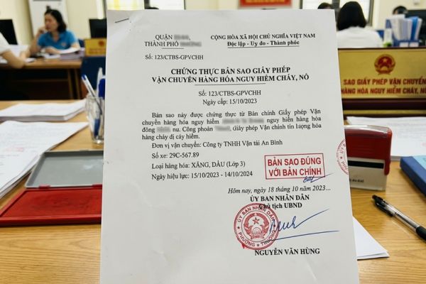 Chứng thực bản sao Giấy phép vận chuyển hàng hóa nguy hiểm cháy nổ