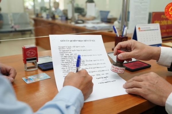 Chứng thực chữ ký trên giấy ủy quyền nhận tiền cổ tức công ty