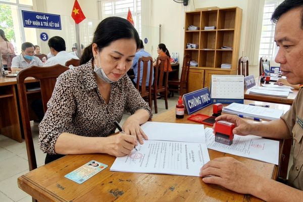 Chứng thực chữ ký trên giấy ủy quyền nộp hồ sơ xin cấp phép dịch thuật