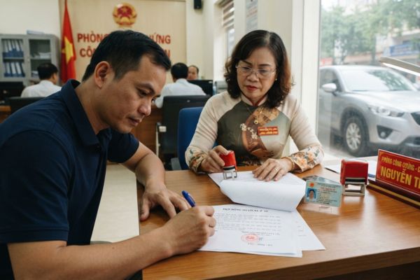 Chứng thực chữ ký trên hợp đồng cho mượn xe ô tô cá nhân